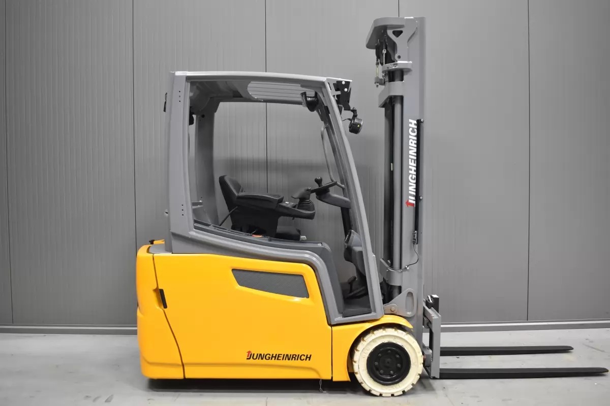  JUNGHEINRICH EFG 216